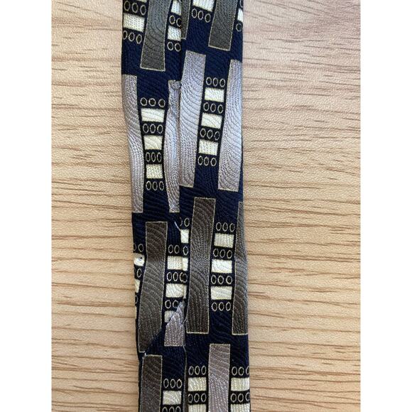 Mosaic Handmade Geometric Gray/Green/Navy Blue 100% Silk Tie - Picture 6 of 6